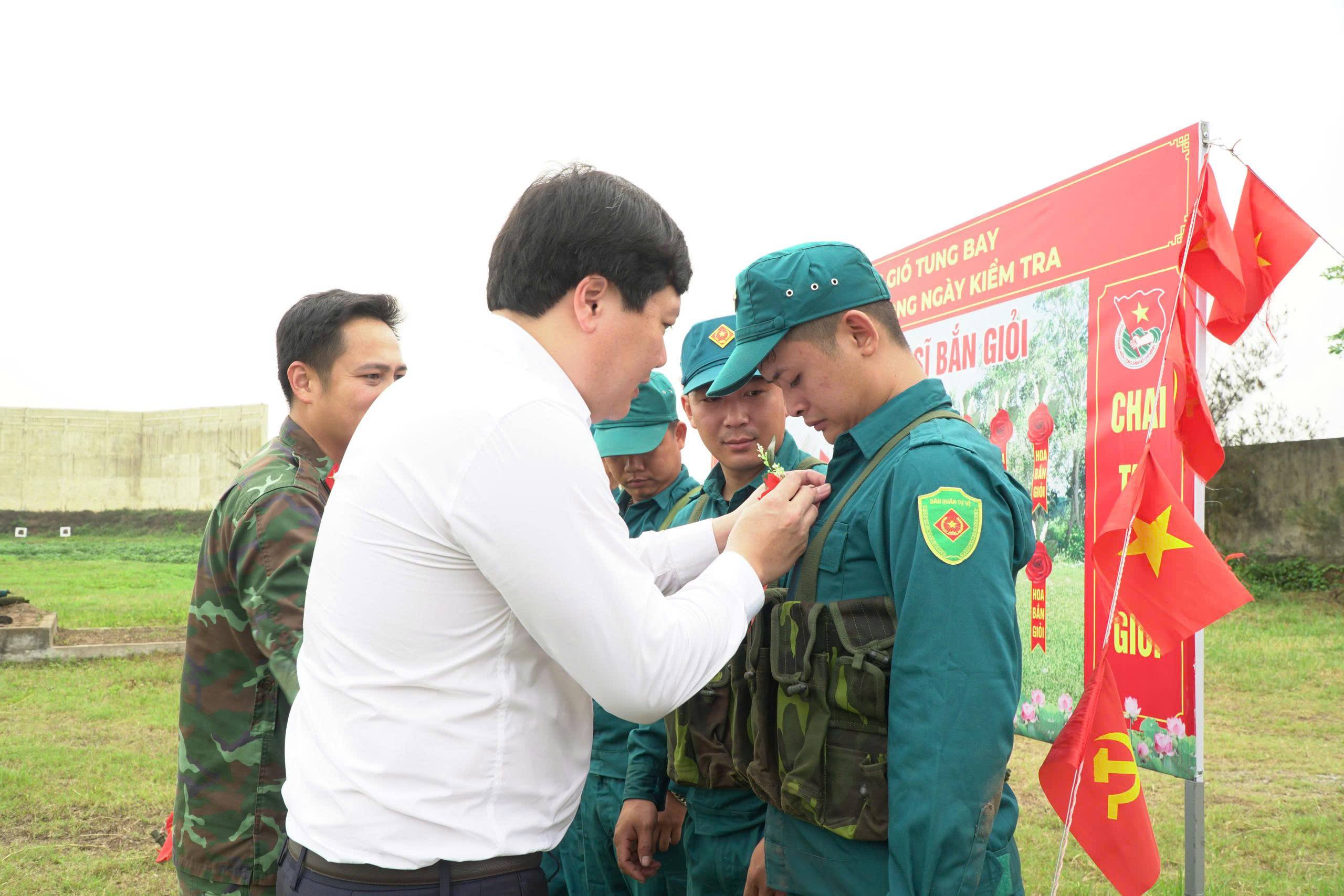 anh tin bai